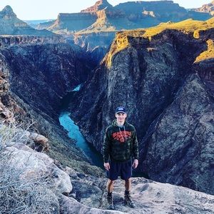 Meet your Posher, Peyton